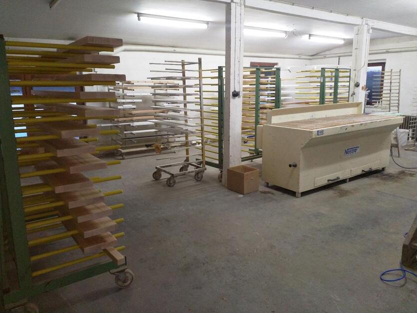 HAUS MIT WERKSTATT Lagerhalle Gewerbehalle Produktion VIEL PLATZ zimmer