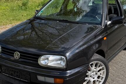 VW Golf 75.000 km 3.999 &euro; Frankfurt am Main 65933