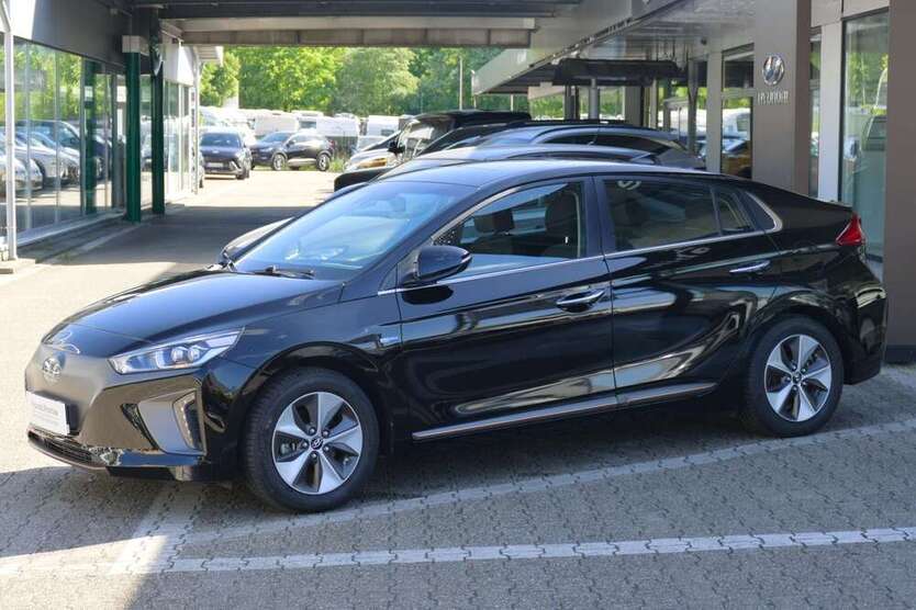 IONIQ