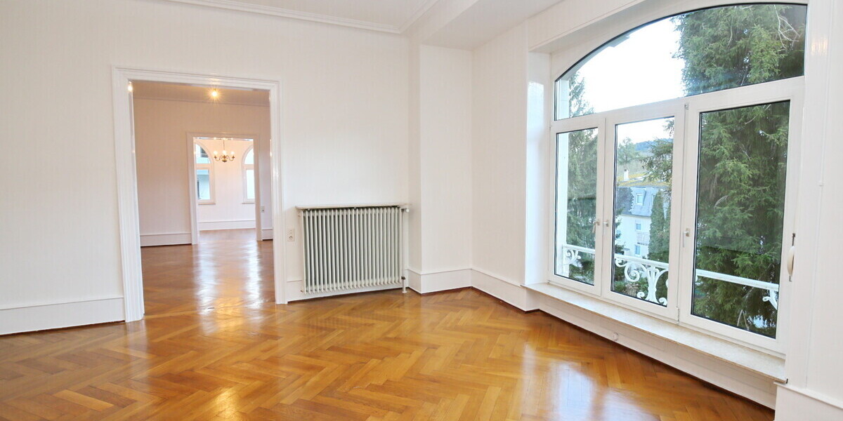 Aufwändig renovierte Altbauwohnung in prachtvollem Jugendstilgebäude - 4- Baden-Baden Baden | Angebot:25479357