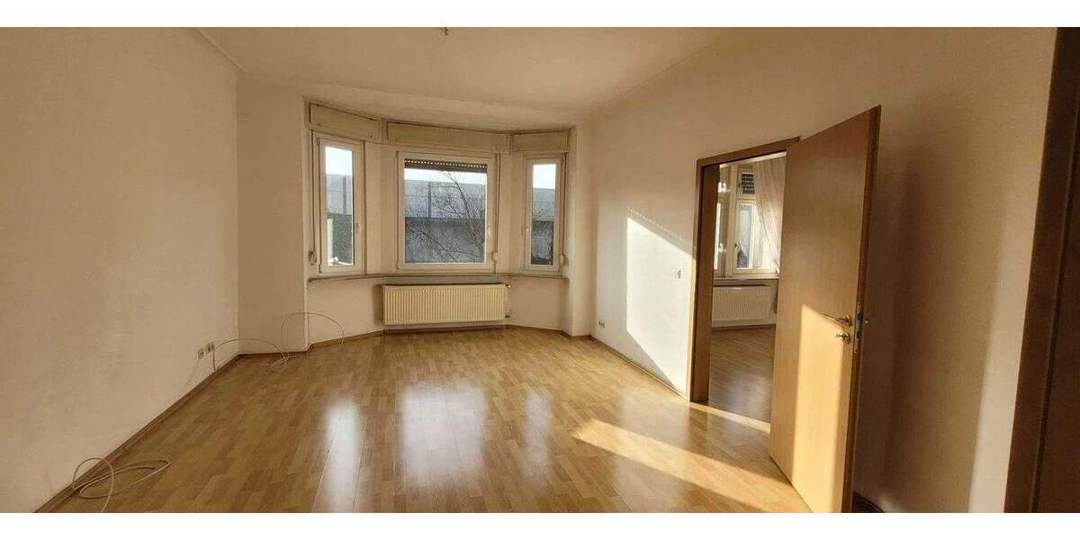 Etagenwohnung Stuttgart Zuffenhausen - 3 Zimmer, 84 m&sup2;, 1.290&euro; | Angebot:25051700