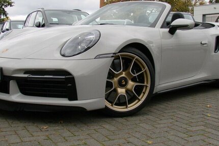 Porsche 992 Turbo S Matrix Burmester Keramik Lift ACC Memo 21.469 km 224.990 &euro; Falkensee 14612