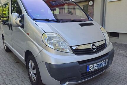 Opel Vivaro 107.200 km 7.250 &euro; Berlin 10629
