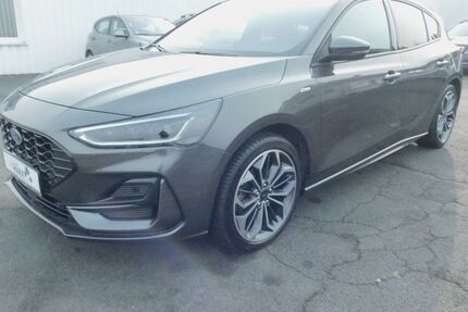 Ford Focus 20.500 km 27.990 € Berglicht 54426
