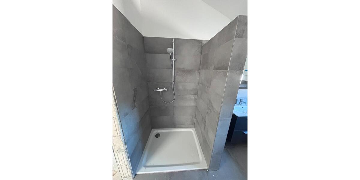 Dachgeschoßwohnung Edewecht - 3 Zimmer, 77 m&sup2;, 890&euro; | Angebot:26399688
