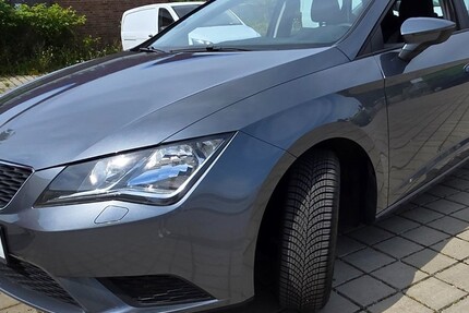 Seat Leon 141.900 km 6.900 € Berlin 10178