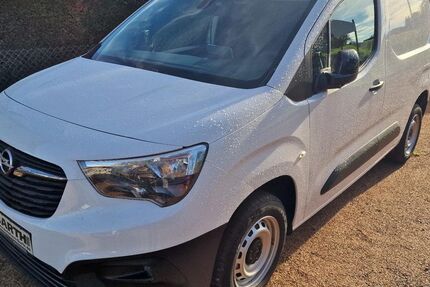 Opel Combo 13.940 km 19.990 &euro; Merzig / Weiskirchen 66663