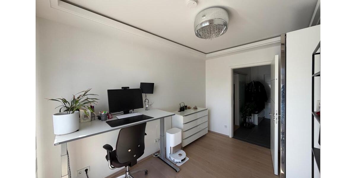 Etagenwohnung Hochheim am Main - 3 Zimmer, 88 m&sup2;, 440.000&euro; | Angebot:26088751