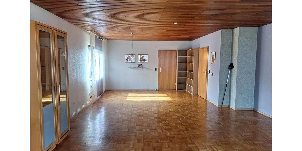 Mehrfamilienhaus, Wohnhaus Mehlingen - 8 Zimmer, 248 m&sup2;, 425.000&euro; | Angebot:27247058