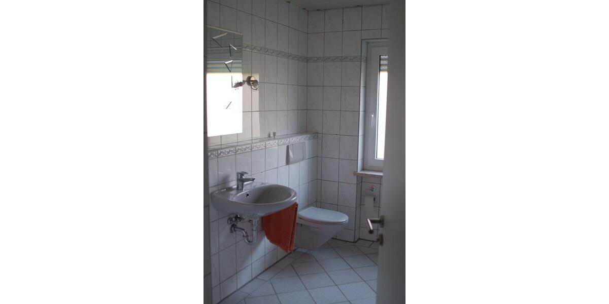 Terrassenwohnung Tiefenbach - 2 Zimmer, 76 m&sup2;, 530&euro; | Angebot:25702435