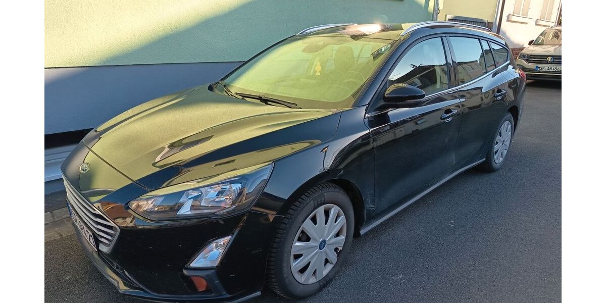 Ford Focus 52.500 km 13.990 &euro; Zellingen 97225