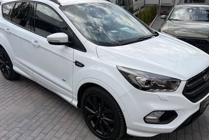 Ford Kuga 65.635 km 17.990 &euro; Magstadt 71106