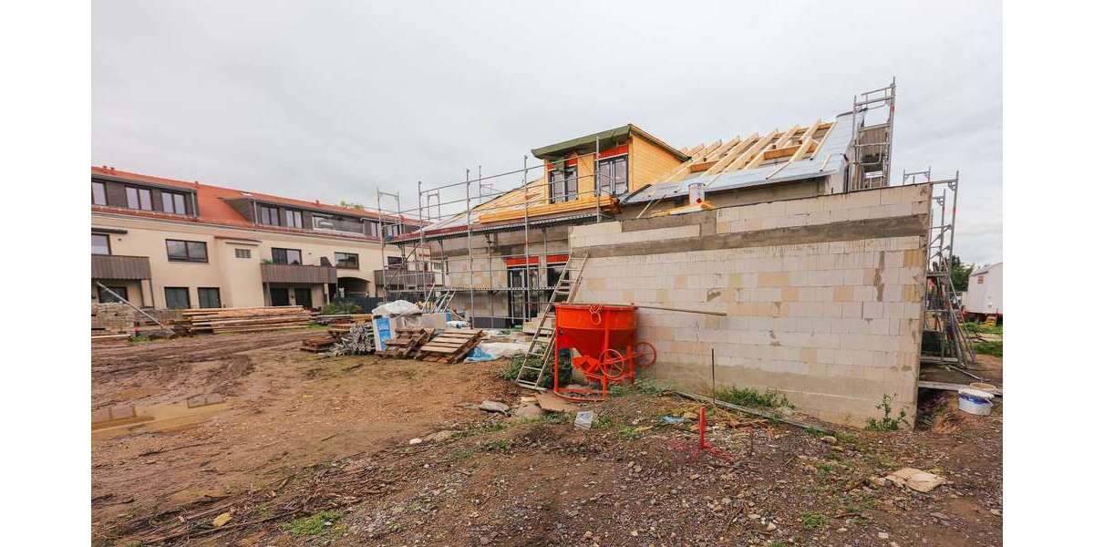 Wohnen, wo andere Golf spielen - Doppelhaushälfte mit Terrasse & Garten 5 zimmer