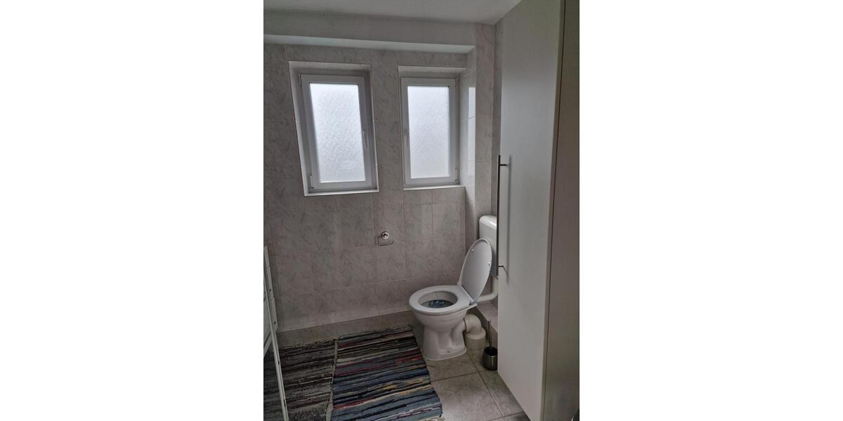 Etagenwohnung Lennestadt - 4 Zimmer, 100 m&sup2;, 700&euro; | Angebot:26317760