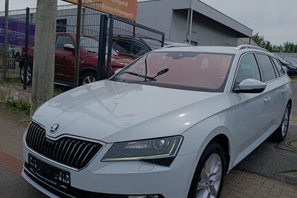 Skoda Superb 129.000 km 15.990 &euro; Hannover 30453