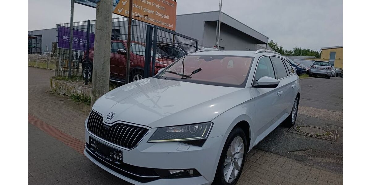 Skoda Superb 129.000 km 15.990 &euro; Hannover 30453