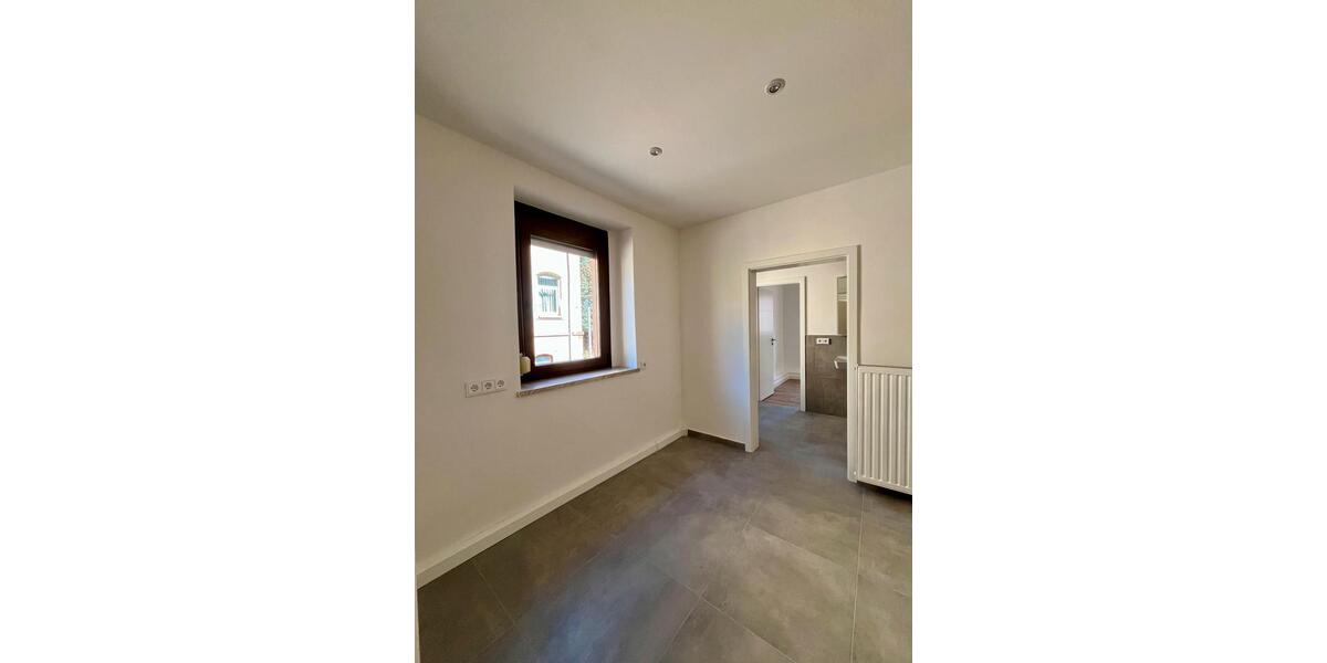 Etagenwohnung Meißen - 3 Zimmer, 82 m&sup2;, 890&euro; | Angebot:26267935