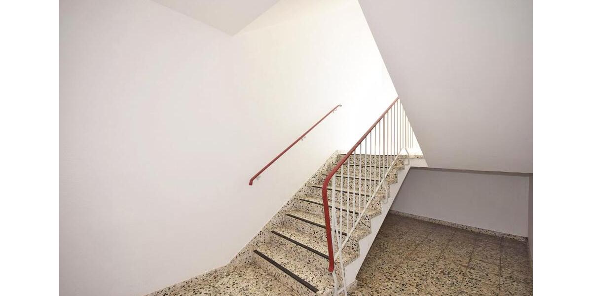 Dachgeschoßwohnung Bargteheide - 3 Zimmer, 95 m&sup2;, 1.330&euro; | Angebot:25992572