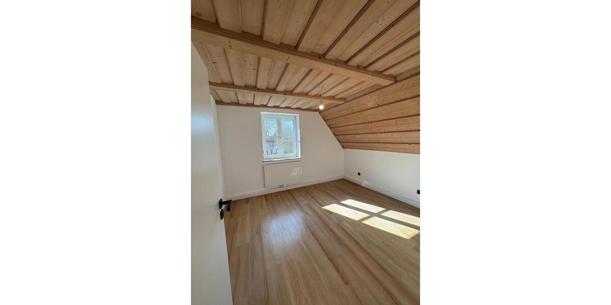 Etagenwohnung Karlsfeld - 3 Zimmer, 75 m&sup2;, 445.000&euro; | Angebot:25920782