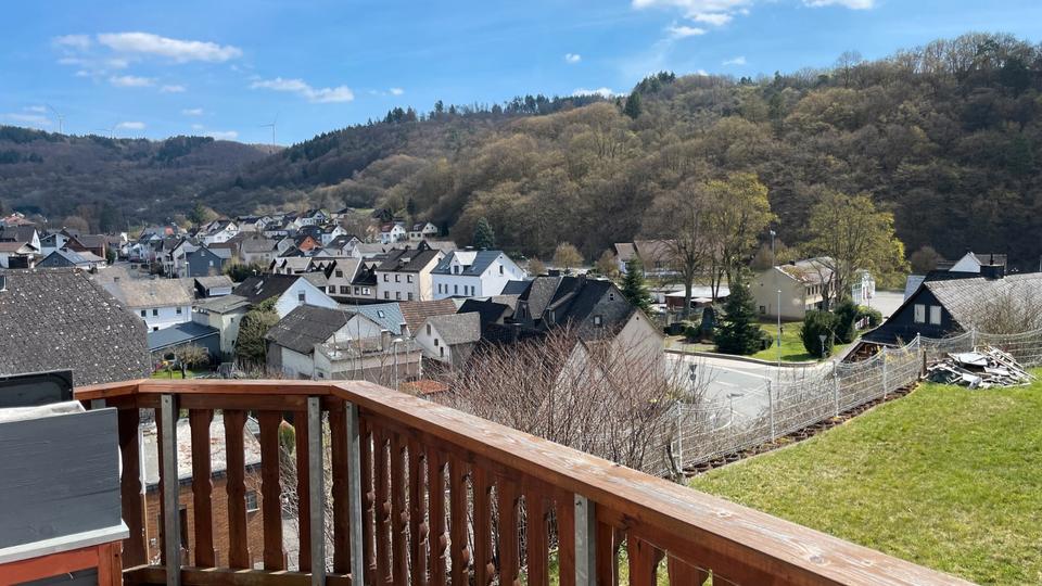 Etagenwohnung Dillenburg Oberscheld - 4 Zimmer, 110 m&sup2;, 225.000&euro; | Angebot:26063484