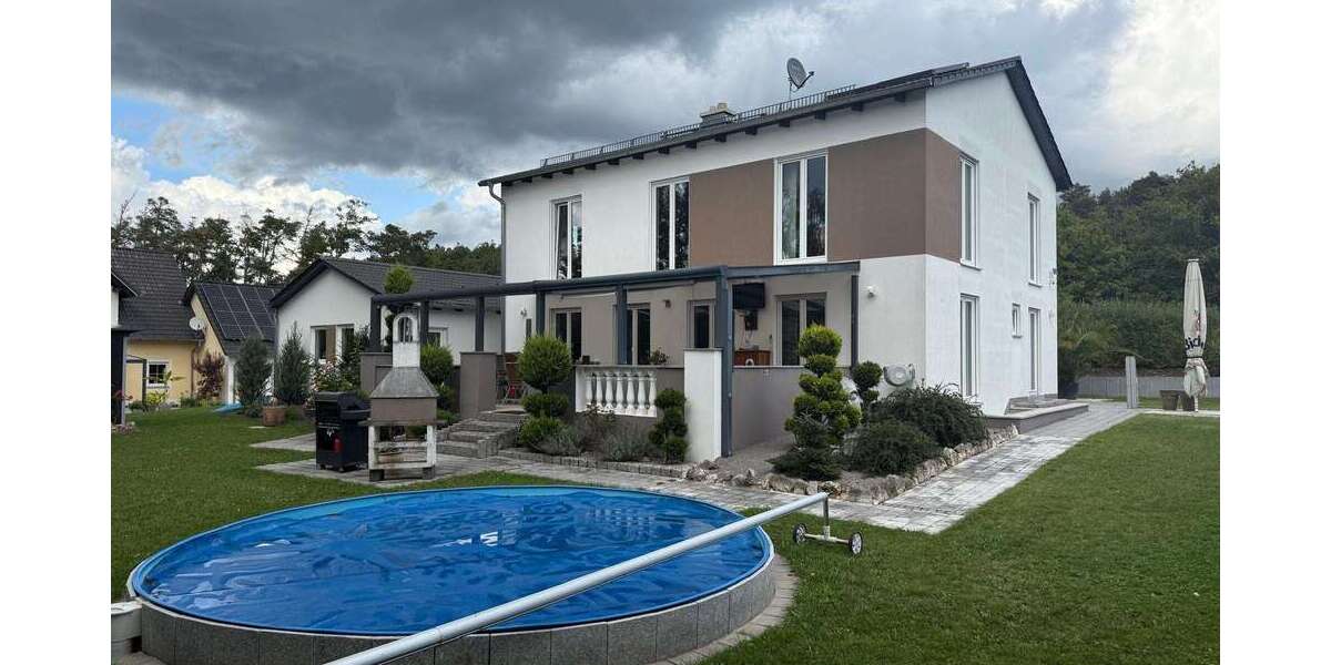 Haus zum Kaufen in Maxhütte-Haidhof 695.000 € 227.85 m² 6 zimmer