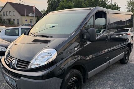 Renault Trafic 200.000 km 8.999 &euro; Cuxhaven 27474