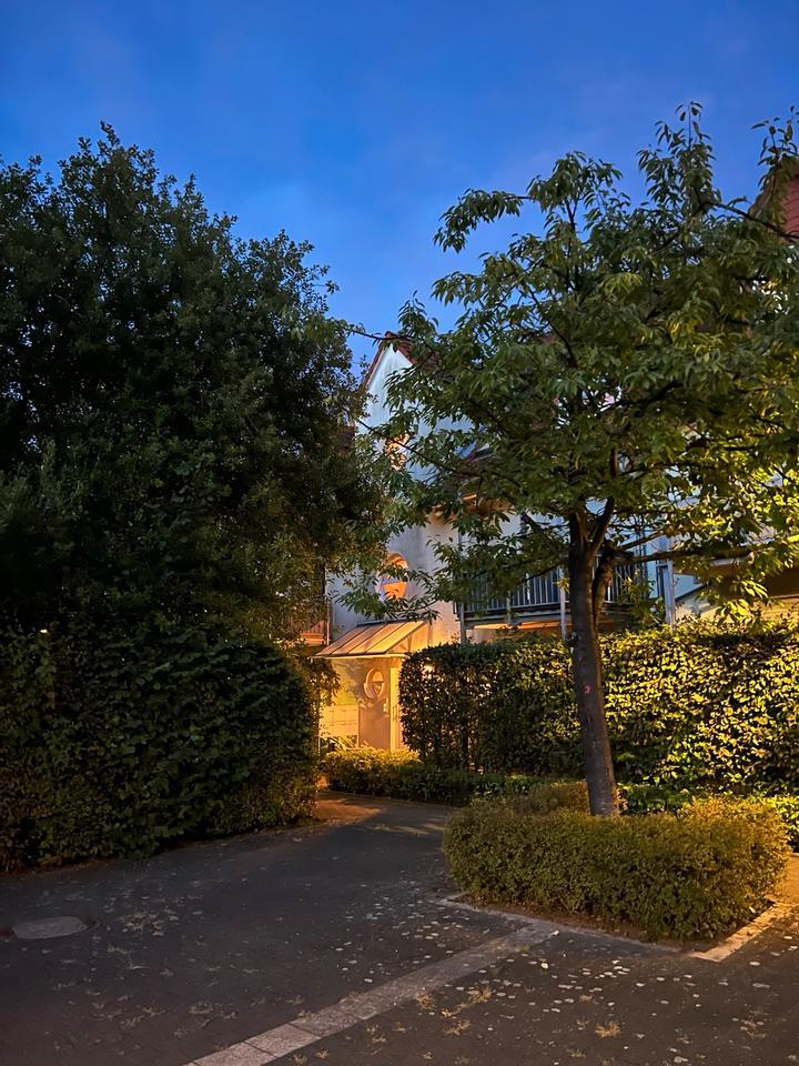 Moderne 3 Zi-Maisonette mit Direktanbindung Ffm von Privat zimmer