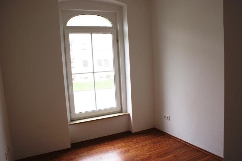 Etagenwohnung Plauen Bahnhofsvorstadt - 2 Zimmer, 42 m&sup2;, 240&euro; | Angebot:26550238