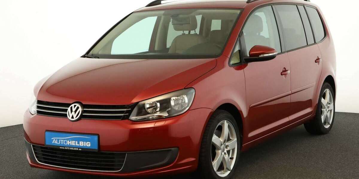 VW Touran 186.500 km 9.890 &euro; Donnersdorf 97499