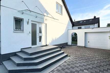 Haus zum Kaufen in Kelsterbach 699.000 € 180 m² 5.5 zimmer
