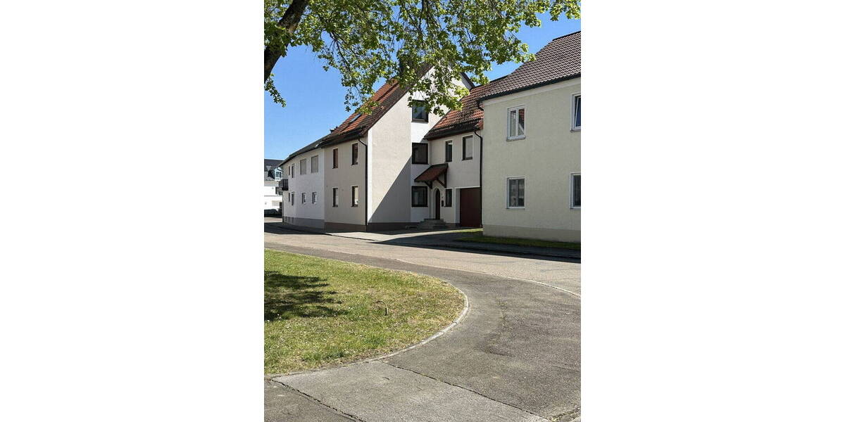 Mehrfamilienhaus, Wohnhaus Pförring - 8 Zimmer, 306 m&sup2;, 2.470&euro; | Angebot:26820718