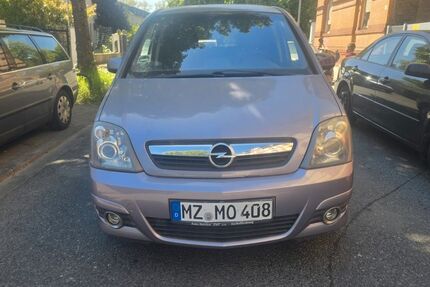Opel Meriva 124.000 km 2.500 &euro; Mainz-kastel 55252