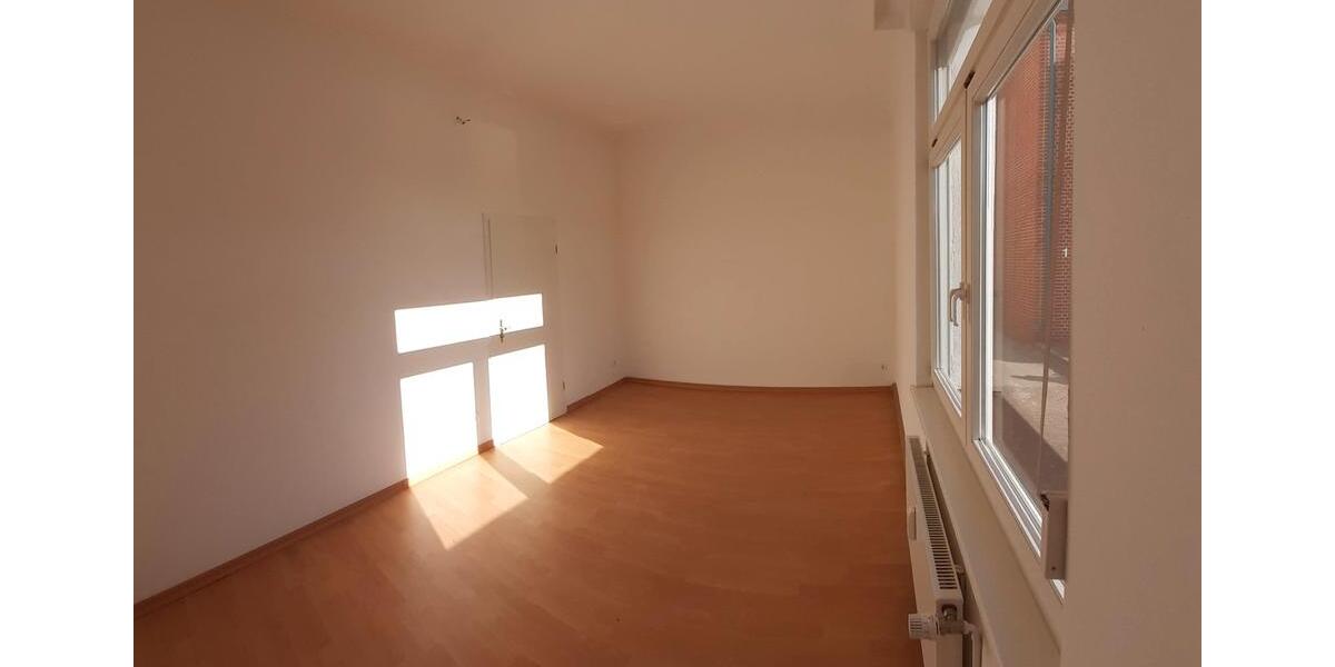 Erdgeschoßwohnung Spremberg - 2 Zimmer, 64 m&sup2;, 440&euro; | Angebot:26479645