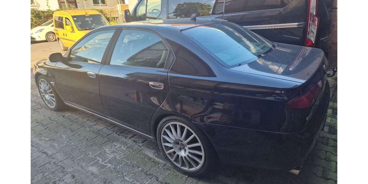 Alfa Romeo 166 130.000 km 2.999 &euro; Berlin 12309