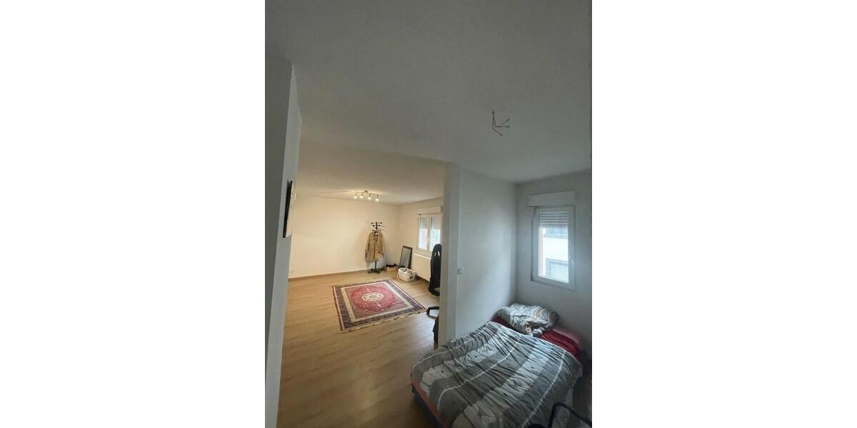 Etagenwohnung Lahr (Schwarzwald) - 3 Zimmer, 97 m&sup2;, 650&euro; | Angebot:26312720