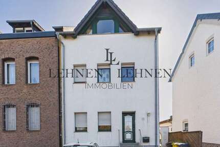Haus Eschweiler - 8 Zimmer, 218 m&sup2;, 330.000&euro; | Angebot:26906891