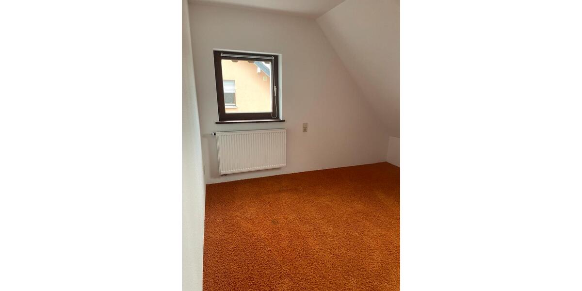 Dachgeschoßwohnung Neuler - 3 Zimmer, 60 m&sup2;, 590&euro; | Angebot:26354850
