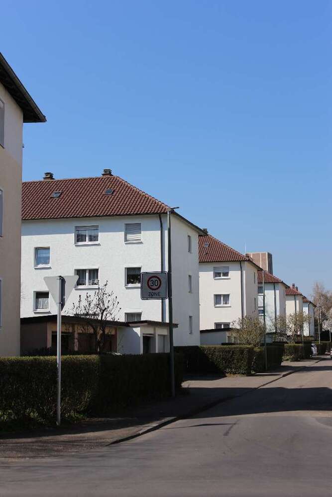 Wohnung zum Mieten in Kornwestheim 465 € 52.15 m²