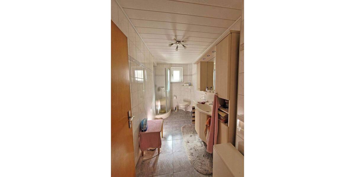 Einfamilienhaus Alsfeld Lingelbach - 7 Zimmer, 180 m&sup2;, 135.000&euro; | Angebot:26826602