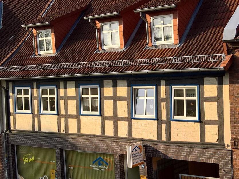 2 Zimmer mit Einbauküche zimmer