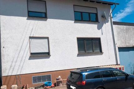 Haus Sankt Wendel - 6 Zimmer, 180 m&sup2;, 230.000&euro; | Angebot:27117410
