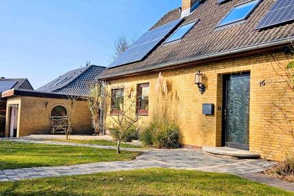 Haus Eckernförde - 9 Zimmer, 230 m&sup2;, 549.000&euro; | Angebot:25547066