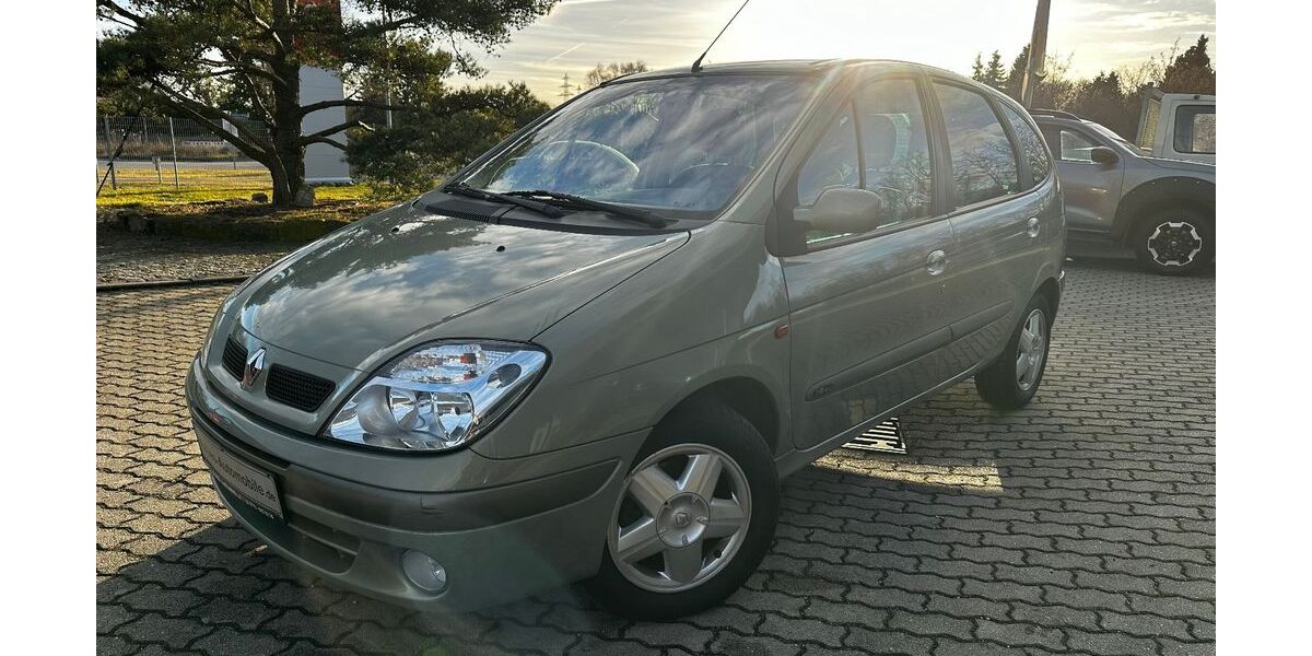 Renault Scenic 114.700 km 3.990 &euro; Zeitz 06712