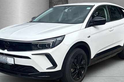 Opel Grandland (X) 13.223 km 19.990 &euro; Hamburg 22117