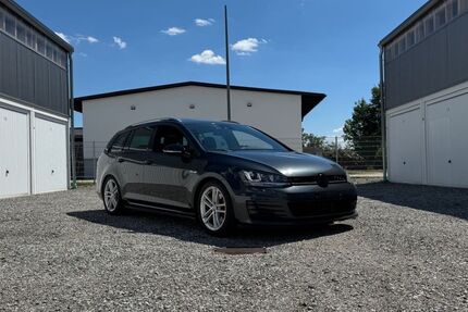 VW Golf 179.000 km 12.590 &euro; Pilsting 94431
