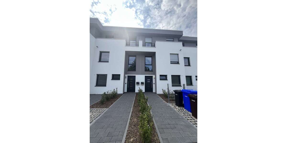 Haus zum Mieten in Wesseling 1.850 € 155 m² 5 zimmer