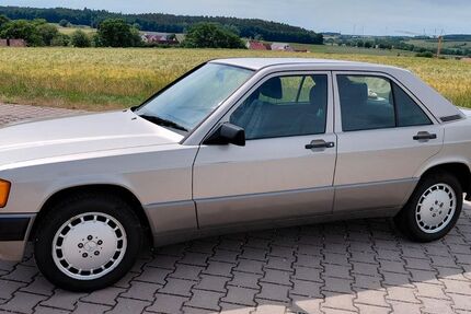 Mercedes-Benz 190 116.000 km 10.900 &euro; Roßtal 90574