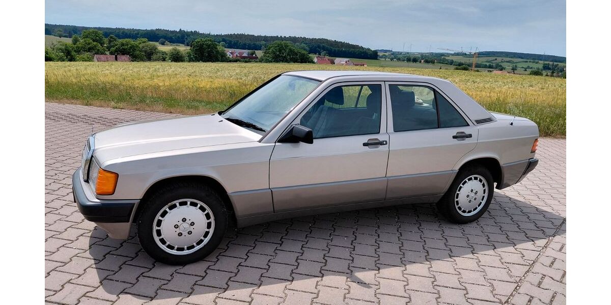 Mercedes-Benz 190 116.000 km 10.900 &euro; Roßtal 90574