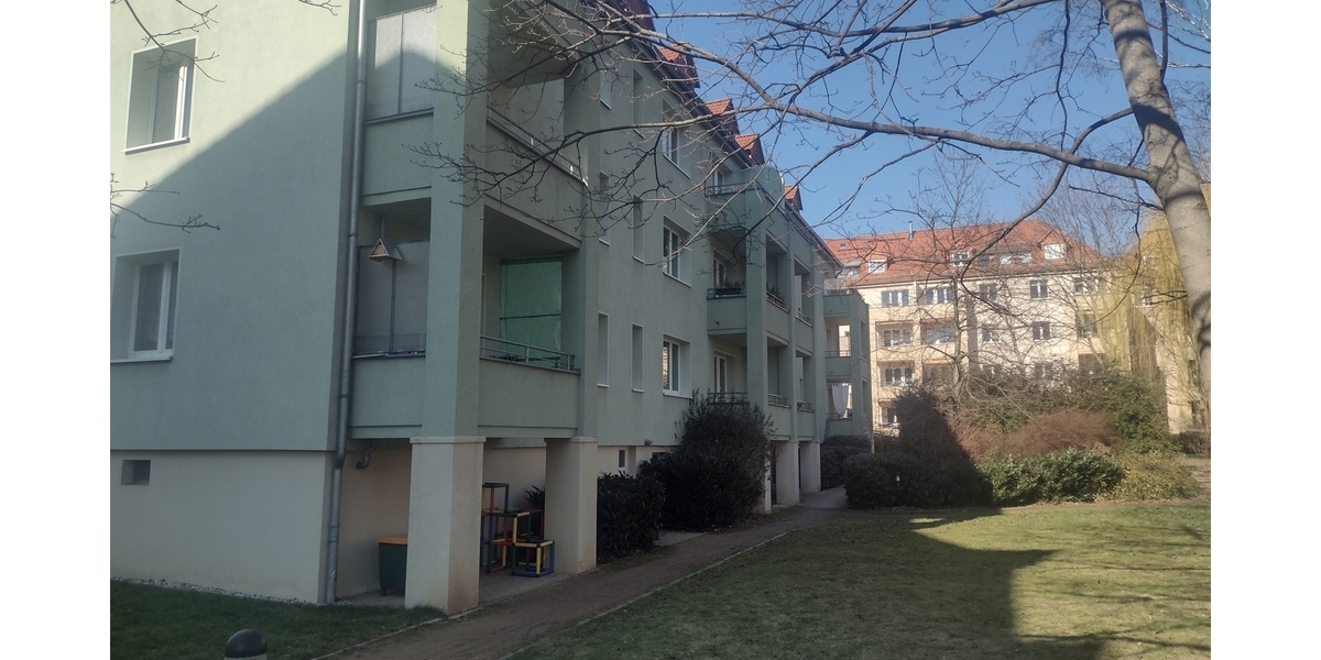 Striesen: 2-Zimmer-Wohnung mit Balkon und Tageslichtbad in ruhiger Lage - Etagenwohnung Dresden Striesen-Süd | Angebot:25604698