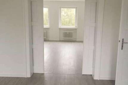 Wohnung zum Mieten in Salzgitter 732 € 122.02 m² 4 zimmer